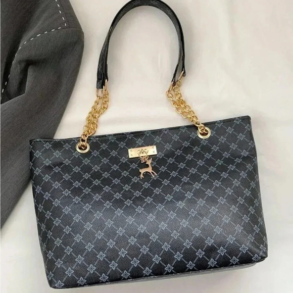 ⚠️Clearance Black Patterned Large Shoulder Tote Bag Gold Pendant - Picture 3 of 10